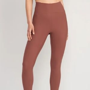 Extra High-Waisted PowerLite Lycra® ADAPTIV 7/8-Length Leggings for Women